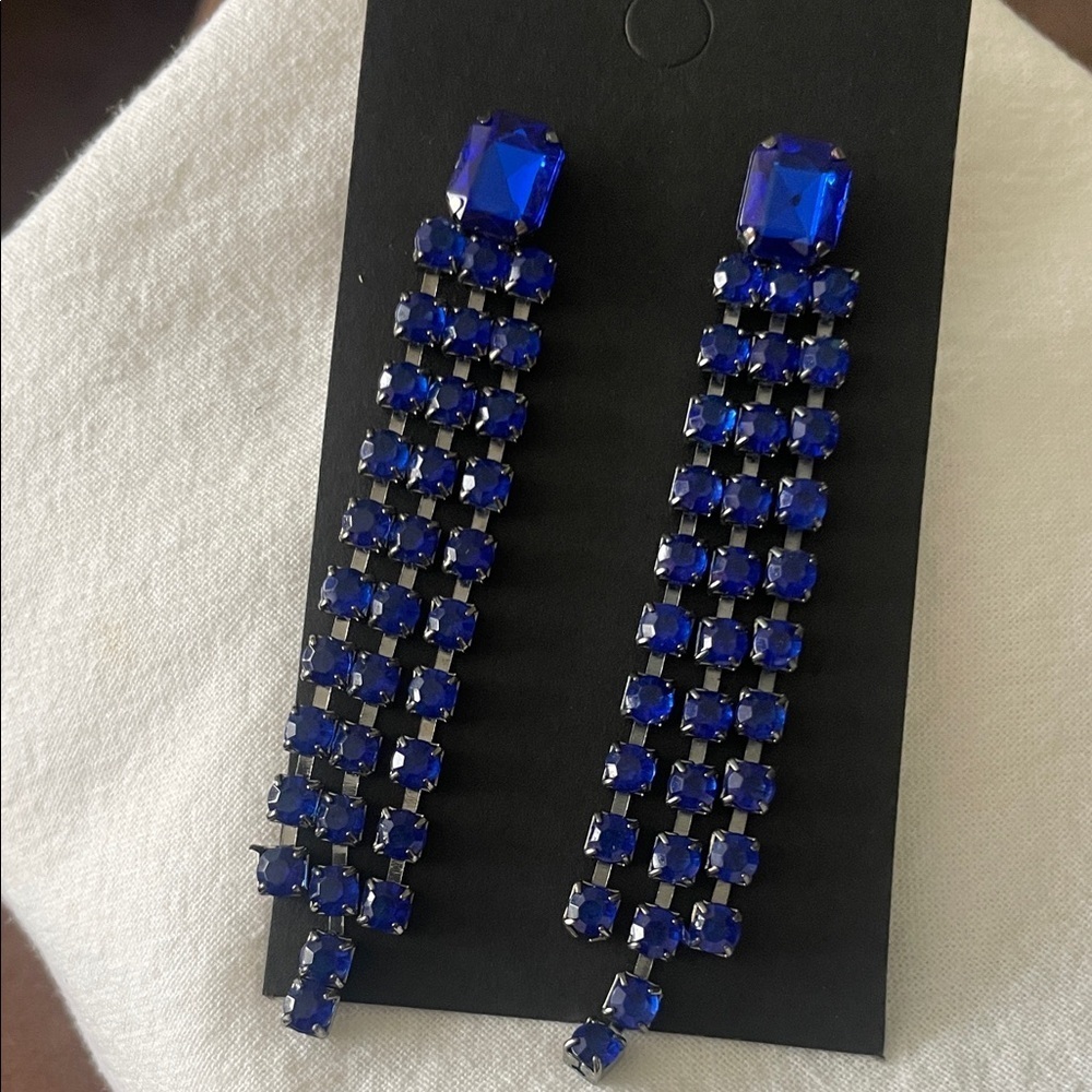 Elegant Blue Crystal Drop Earrings